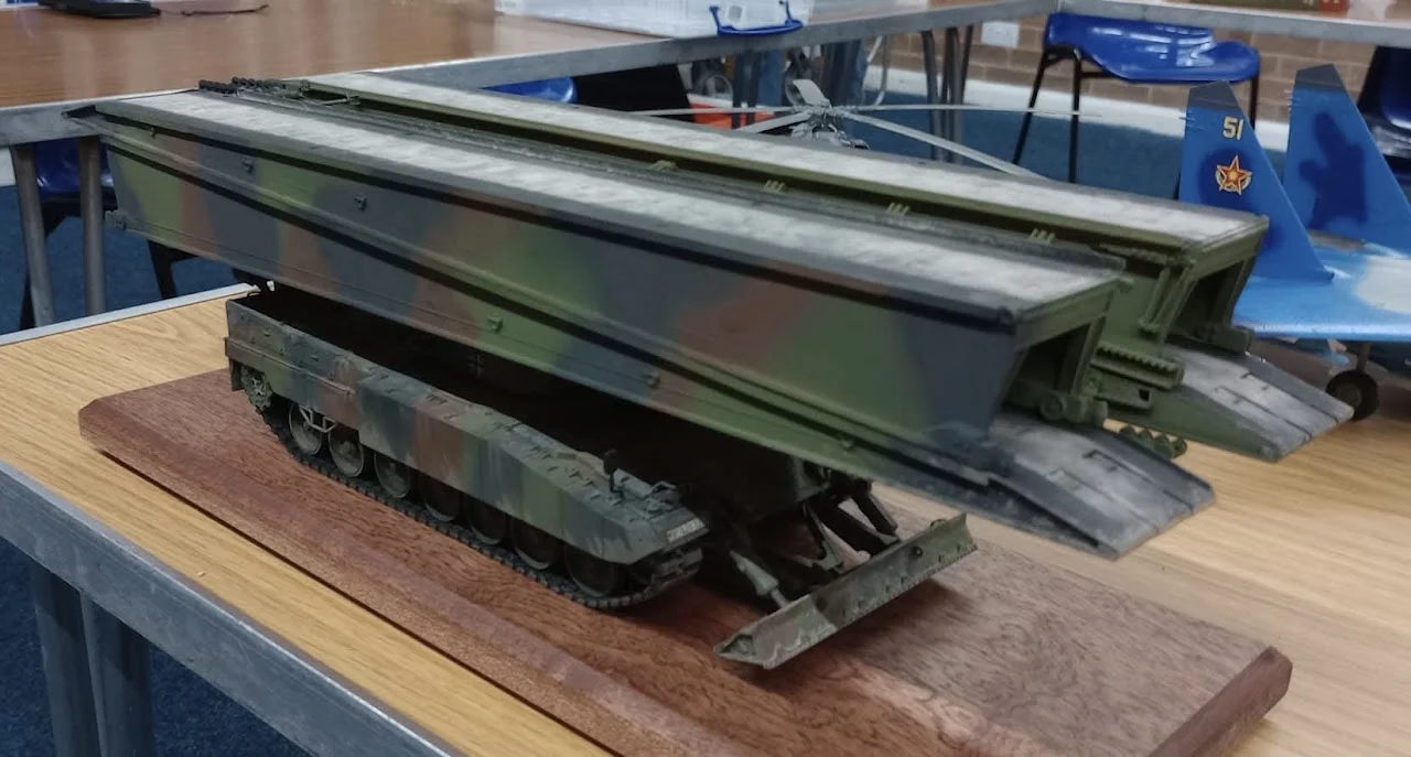 HobbyBoss Leopard 2 Bridgelayer